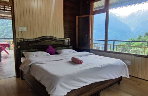 Tosh House | Suraj Guest House And Cafe