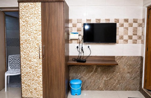 Nanganallur Hotel | Surya's Guest House - Near Chennai Airport