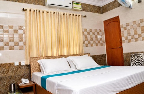 Nanganallur Hotel | Surya's Guest House - Near Chennai Airport
