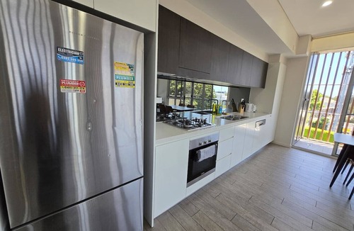 Alexandria Apartment | SYD Alexandria 2BR 15 Apt Close to CBD & Airport