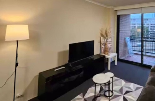 Pyrmont Apartment | Sydney pyrmont 2BR 75 Fish market