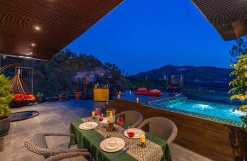 Kumarhatti Villa | Sylvera Bliss Luxury Rock Villa & Plunge Pool