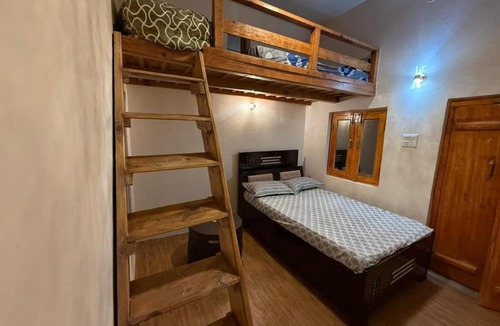 Almora House | Tapovan Veeraa Sangam retreat