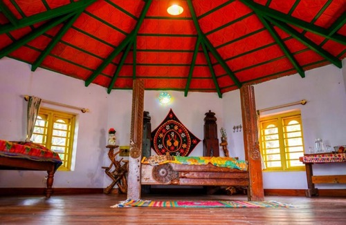 Chikkamagaluru House | Tat Tvam Asi Organic Farm Stay - Sunbird