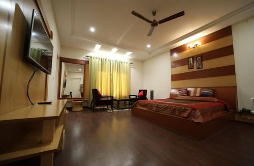 Chamba Hotel | Tehri Club and Resorts