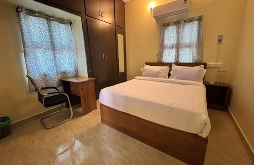 Palayankottai Hotel | Thamira Residency