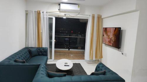 Indore Apartment | The Aura stays
