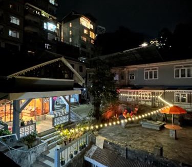 Sungava House | The Basnett Croft