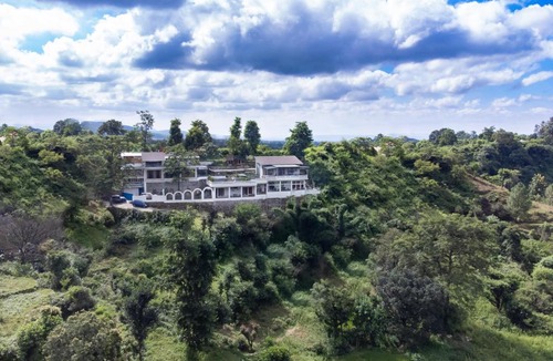 Bullawala Villa | The Blue Door - A Rustic Art Deco Boutique Villa with stunning views