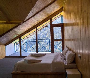 Shoja Hostel | The Blue Mont Sojha Jibhi