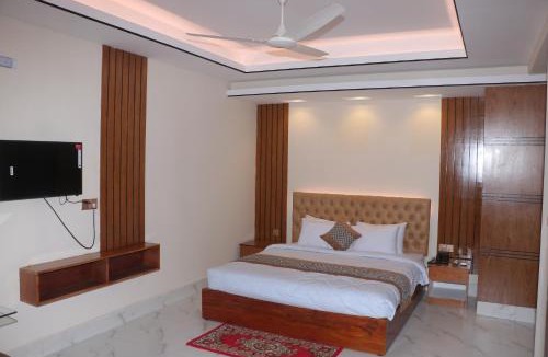 Chittagong Hotel | The Blue Moon Hotel