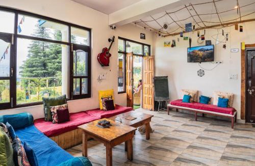 Bir Hostel | The Bunker Bir