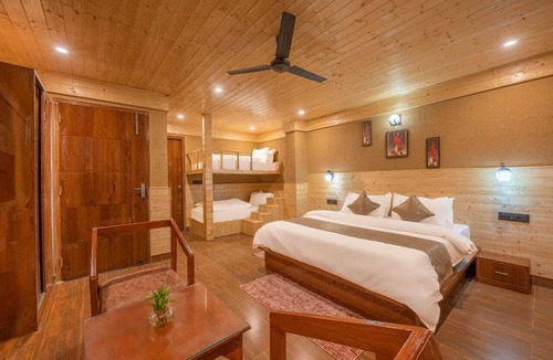 Theog Hotel | The Charvi Retreat by Exotic Stays