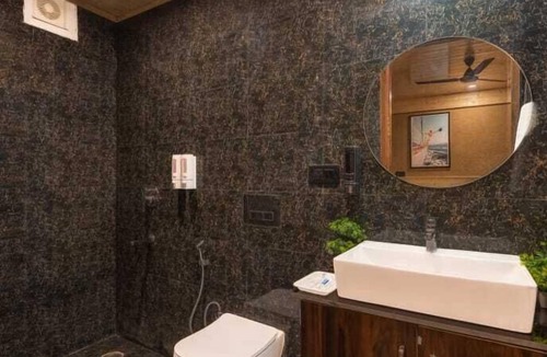 Theog Hotel | The Charvi Retreat by Exotic Stays