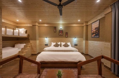 Theog Hotel | The Charvi Retreat by Exotic Stays