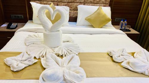 Indore Hotel | THE CLAN HOTEL - VIJAY NAGAR Indore