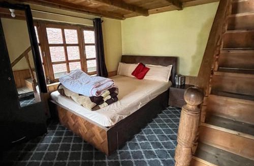 Manali House | The cottage and cheese