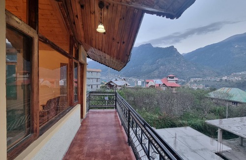 Simsa Village Cottage | The Cozy Nook - Manali