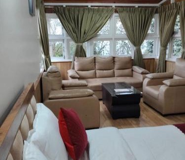 Namchi Hotel | The Cup House