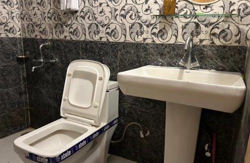 Old Manali House | The Den Inn