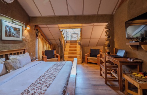 Fatehpur Hotel | The Divine Hima