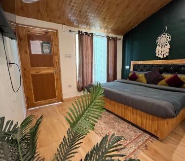 Kasol House | The Dreamcatcher room’s & cafe