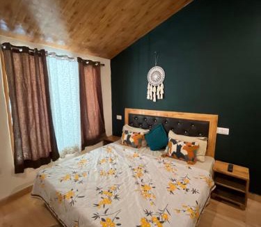 Kasol House | The Dreamcatcher room’s & cafe