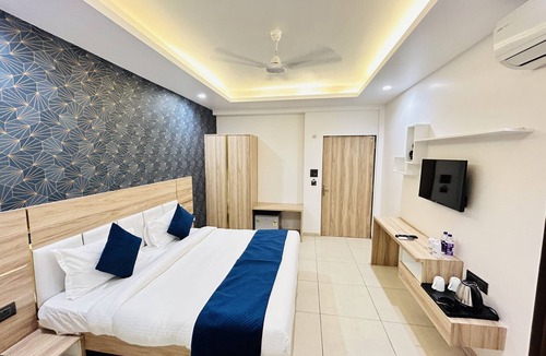 Knowledge Park III Hotel | The Dwelling inn