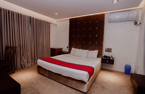 Banani Hotel | The Enchanted