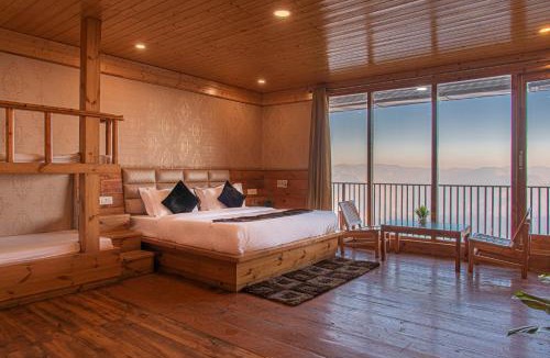 Fagu Apartment | The Family Paradise Kufri! Mountain View! Near adventure activities! BY THE TIKKER