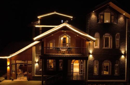 Pahalgam Hotel | The Forest Castle Resort