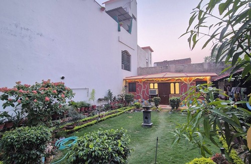 Varanasi Cottage | The Gardenveil Suite - Luxury 1RK Cottage