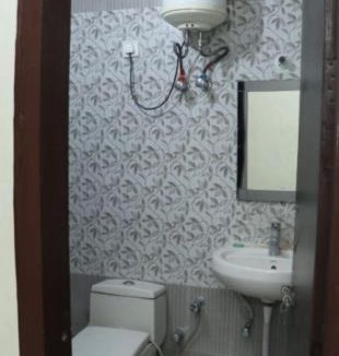 Haridwar Hotel | The Gopi Dham Hotel