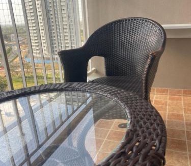 Gandhinagar Apartment | The Grand Palm Retreat with Skyline Suit in GIFT City, 2BHK, Luxurious, Pool, AC, Wifi