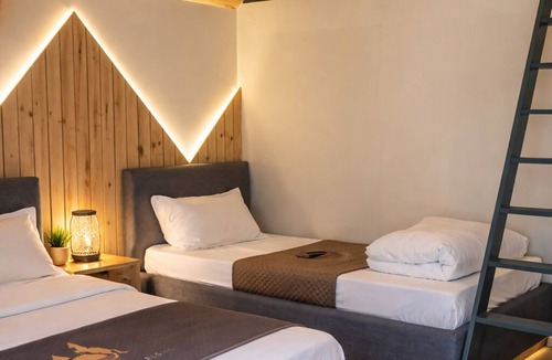 Saharanpur Hotel | The Heaven Wood farms - A Luxury Resort with Pool & Premium Room