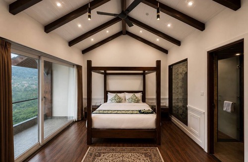 Manali Hotel | The himalayan chester
