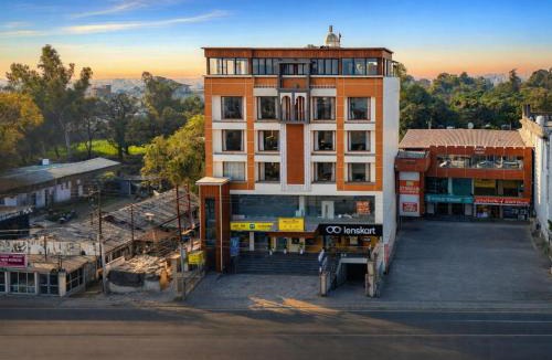 Dehradun Hostel | The Hosteller Bam Dehradun, City Centre