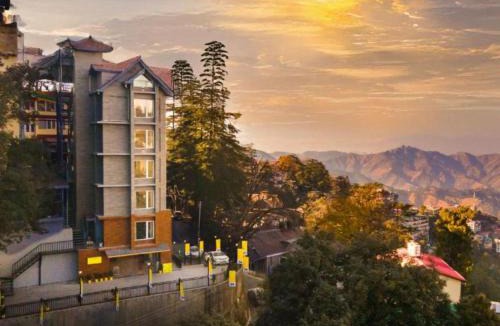 Shimla Hostel | The Hosteller Shimla, Valley View