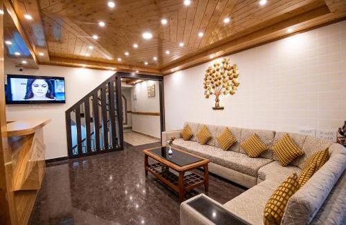 Mallital Hotel | The Imperial Green