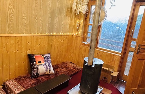 Manali Hotel | The Ivy Mansion Sethan One of the best hotels in Sethan 9459413016