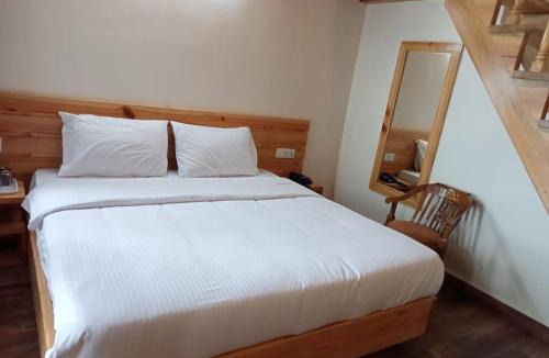 Tallital Hotel | The Kumaon Retreat