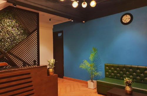 Bhimtal Hotel | The Lake Heritage, Bhimtal