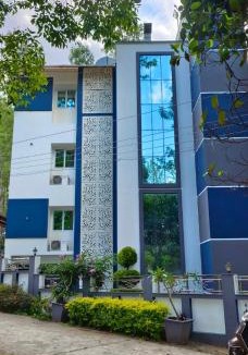Yercaud Hotel | The Lavish Moon Yercaud
