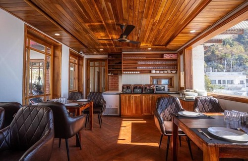 Mussoorie Hotel | The Leo Hotel Mokshada Suites