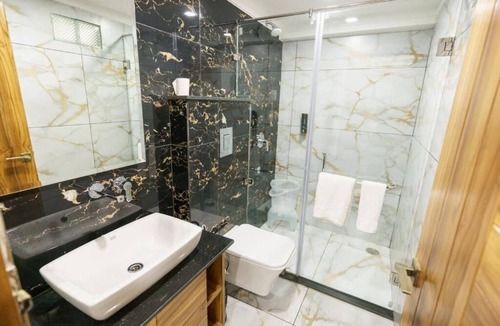 Mussoorie Hotel | The Leo Hotel Mokshada Suites