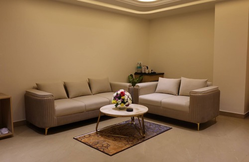 Meerut Hotel | The Mahanta Boutique Hotel and Resort