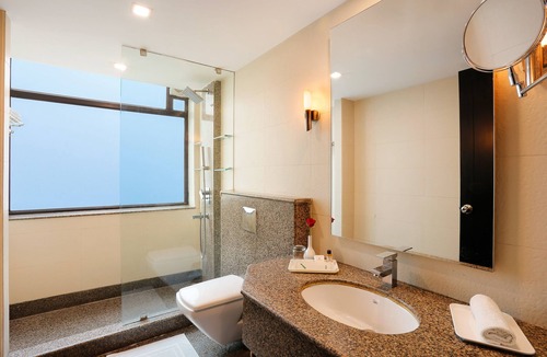 Bareilly Hotel | The Manor Bareilly Hotel