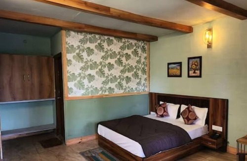 Naina Range Hotel | The Mystic Pines