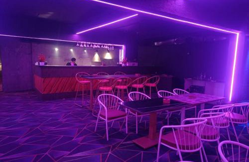 Kadachiwadi Hotel | The Neelam Executive