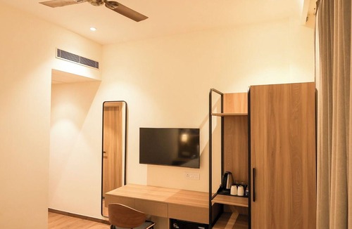 Budaun Hotel | The Nim Managed by Quadrillion Hotels